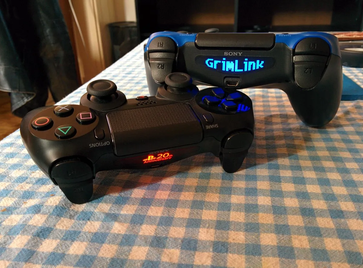 DS4 decals front