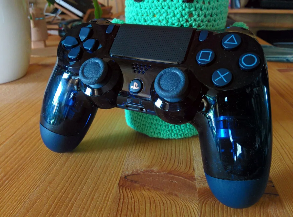 PlayStation 500 Million Edition Controller